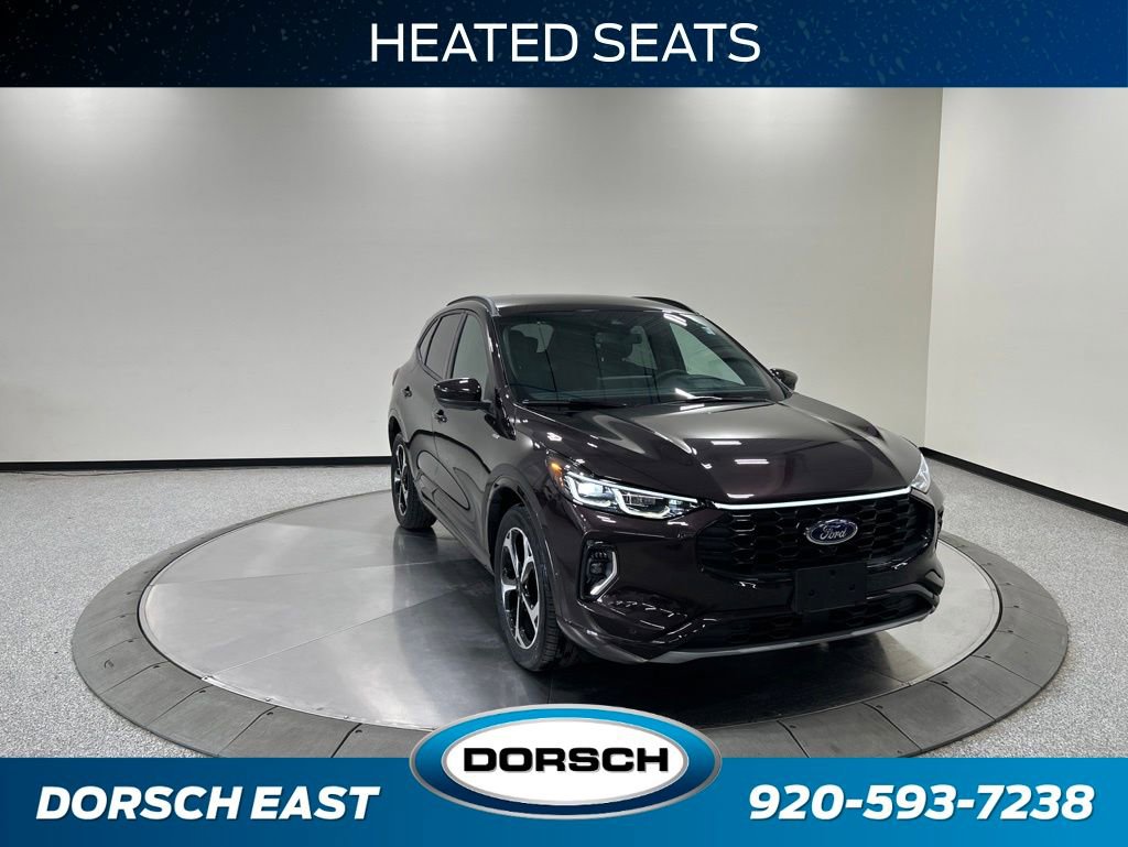 Certified 2023 Ford Escape ST-Line Elite w/ Premium Technology Package AWD/4WD image 4
