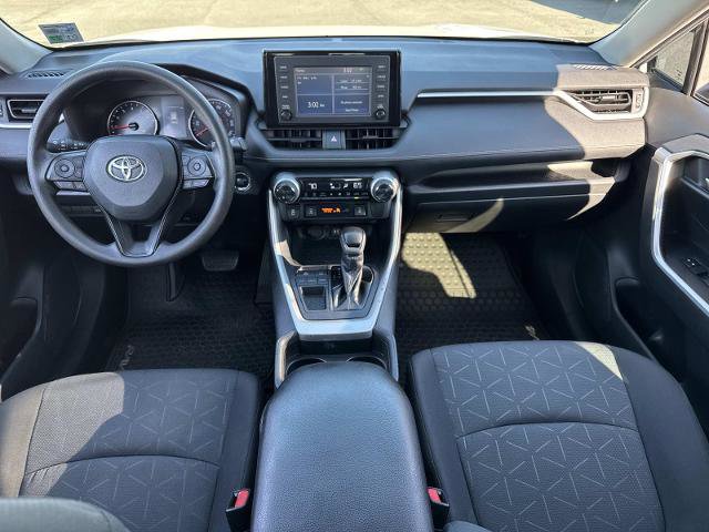 Used 2019 Toyota RAV4 XLE w/ Convenience Package FWD image 17