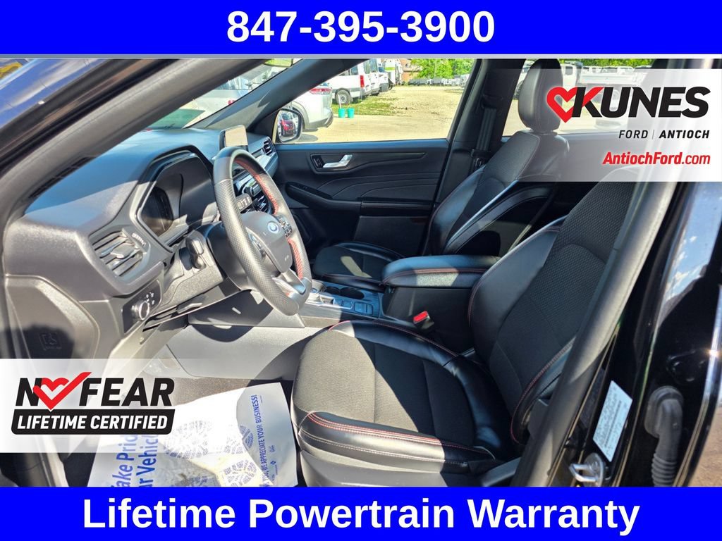 Certified 2025 Ford Escape ST-Line AWD/4WD image 26