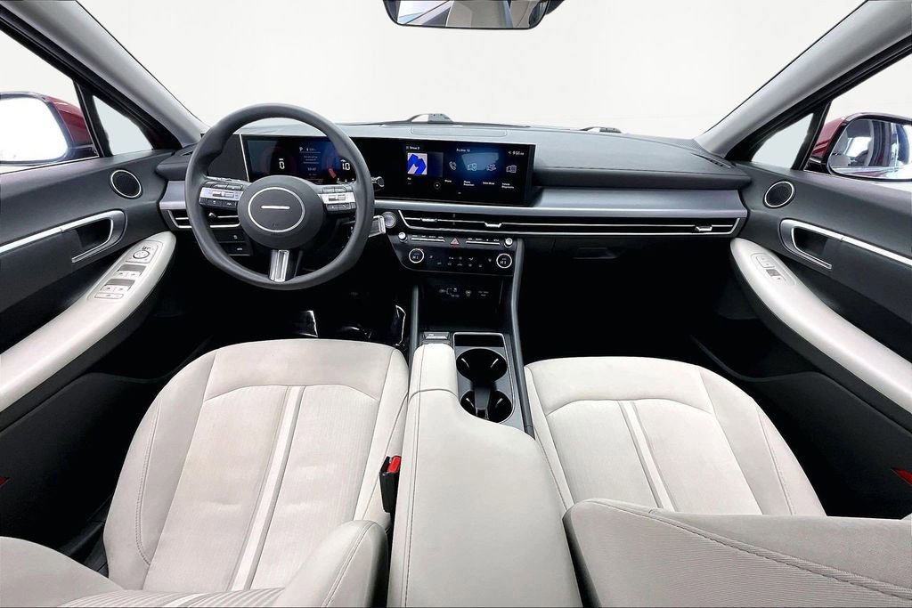 Used 2025 Hyundai Sonata SEL image 16