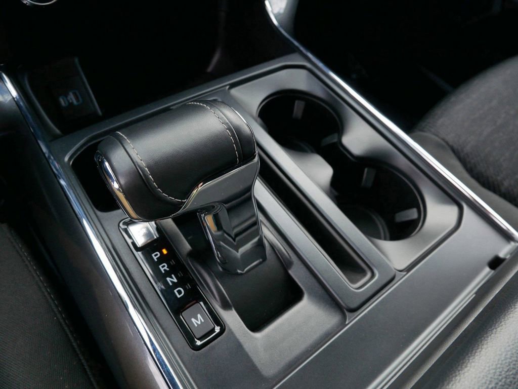 Certified 2022 Ford F150 XLT w/ Equipment Group 302A High image 27