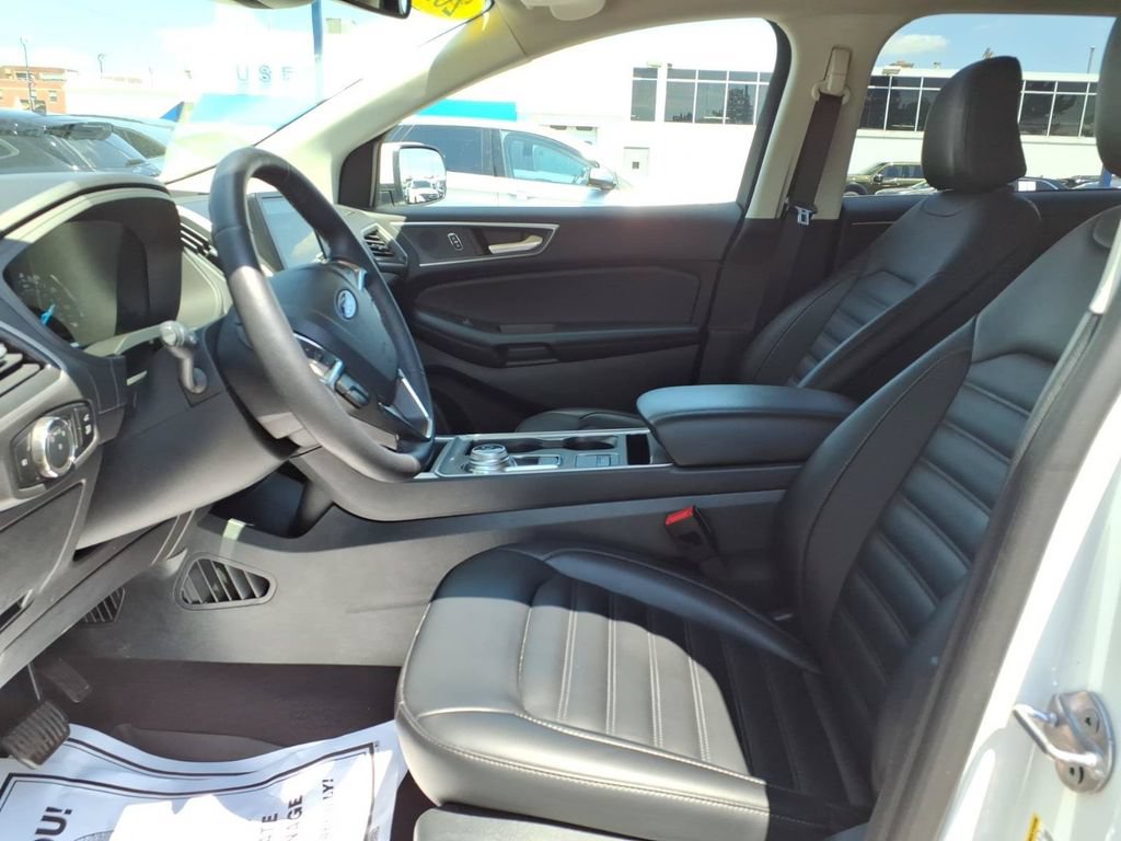 Certified 2024 Ford Edge SEL w/ Convenience Package AWD/4WD image 13