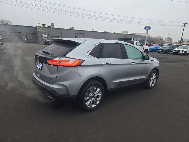 Certified 2024 Ford Edge Titanium AWD/4WD image 5