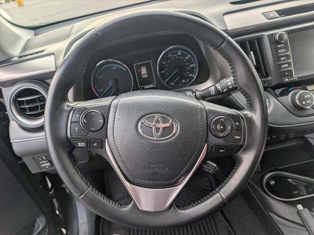 Used 2018 Toyota RAV4 Limited image 8