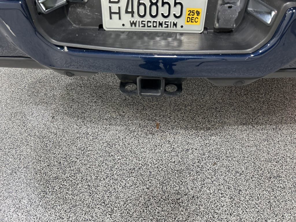 Used 2024 RAM 3500 Limited w/ Towing Technology Group image 27