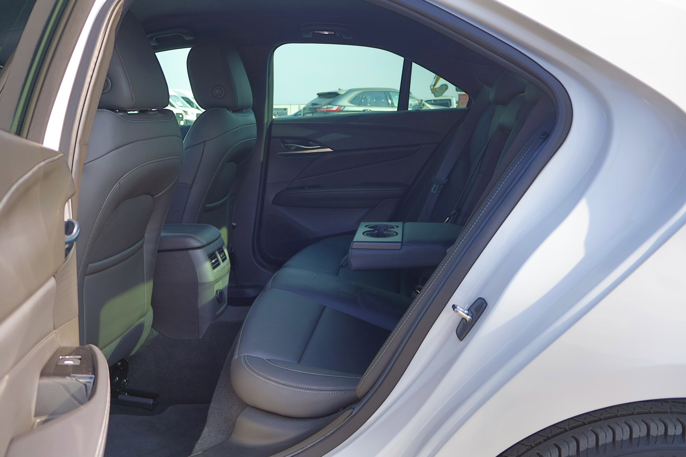 Used 2023 Cadillac CT4 Luxury image 37