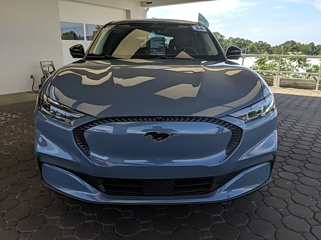 Certified 2024 Ford Mustang Mach-E Select image 8