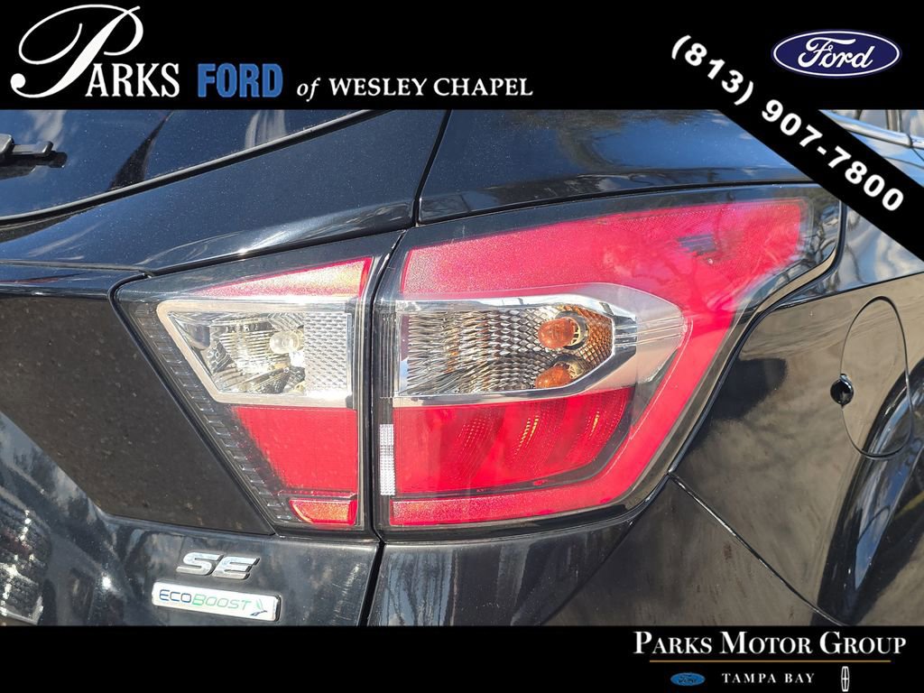 Certified 2017 Ford Escape SE w/ SE Leather Comfort Package image 7