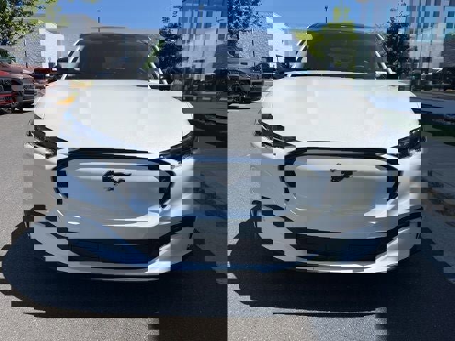 Certified 2025 Ford Mustang Mach-E Premium image 8