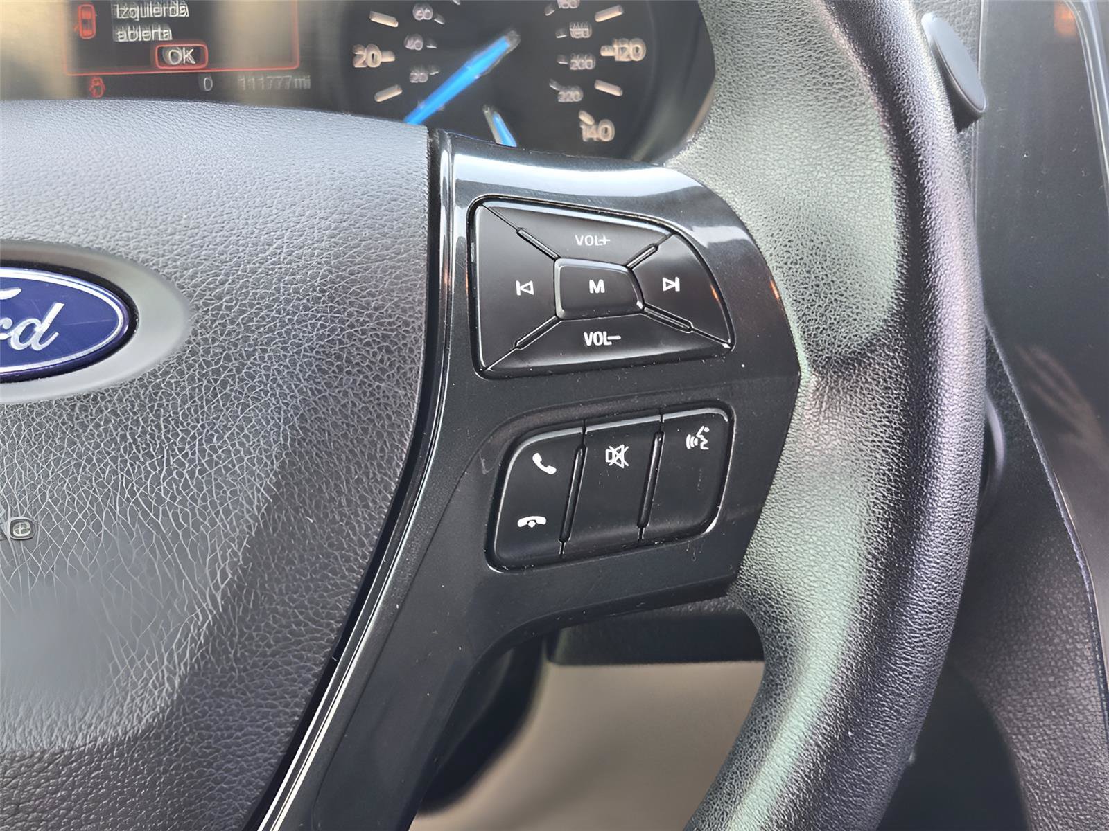 Certified 2019 Ford Explorer FWD image 26