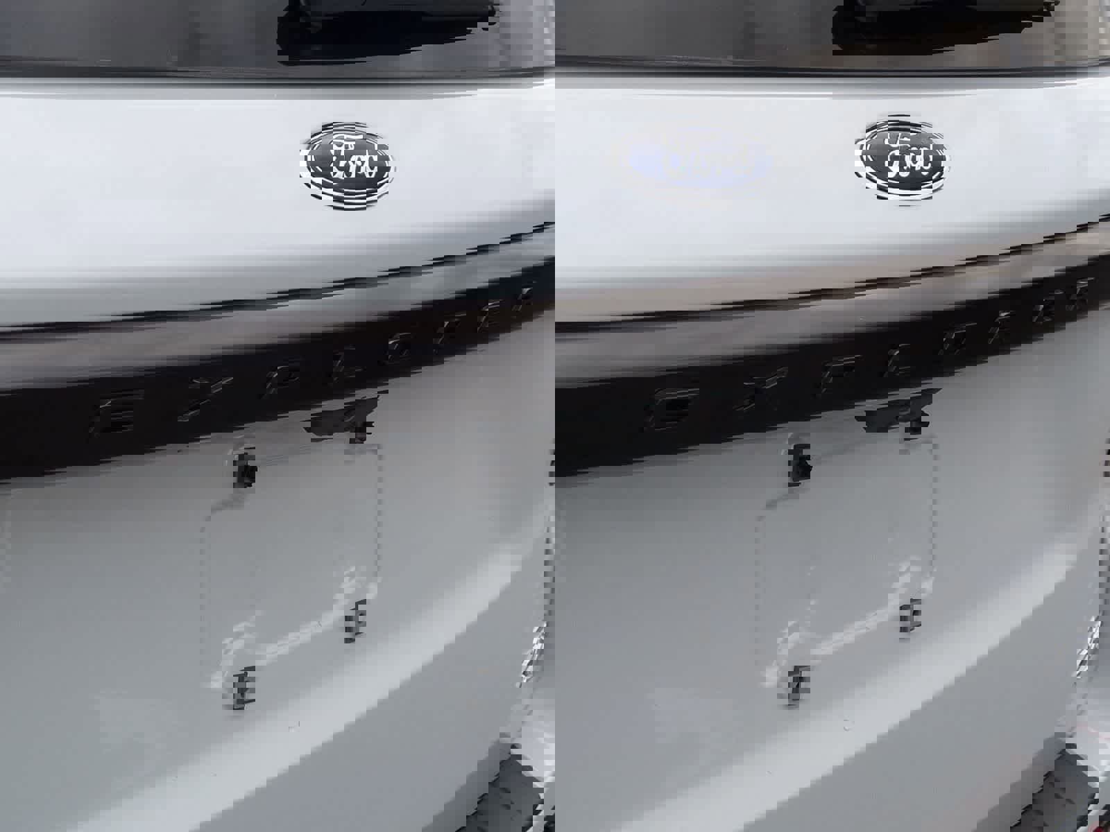 Certified 2026 Ford Explorer Platinum w/ LUX Leather Package image 13