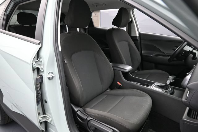 Used 2024 Hyundai Kona SEL FWD image 29