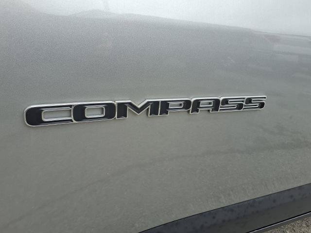 Used 2020 Jeep Compass Sport AWD/4WD image 6