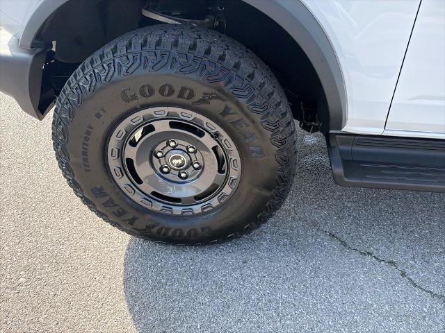 Certified 2025 Ford Bronco Outer Banks w/ Sasquatch Package AWD/4WD image 30