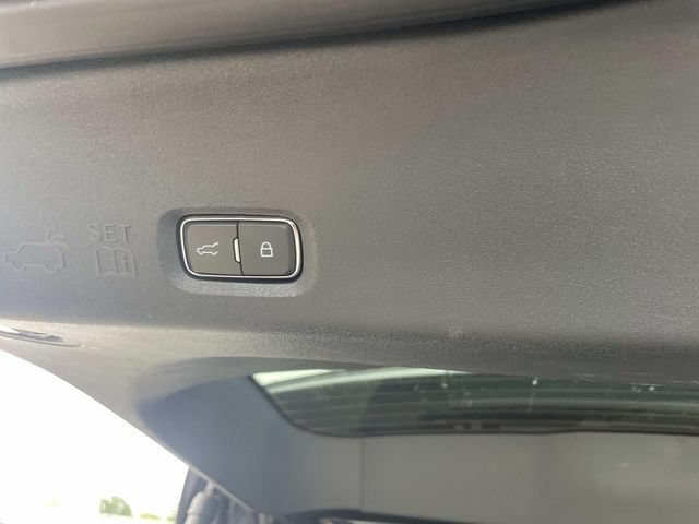 Certified 2025 Ford Expedition Max Active AWD/4WD image 8