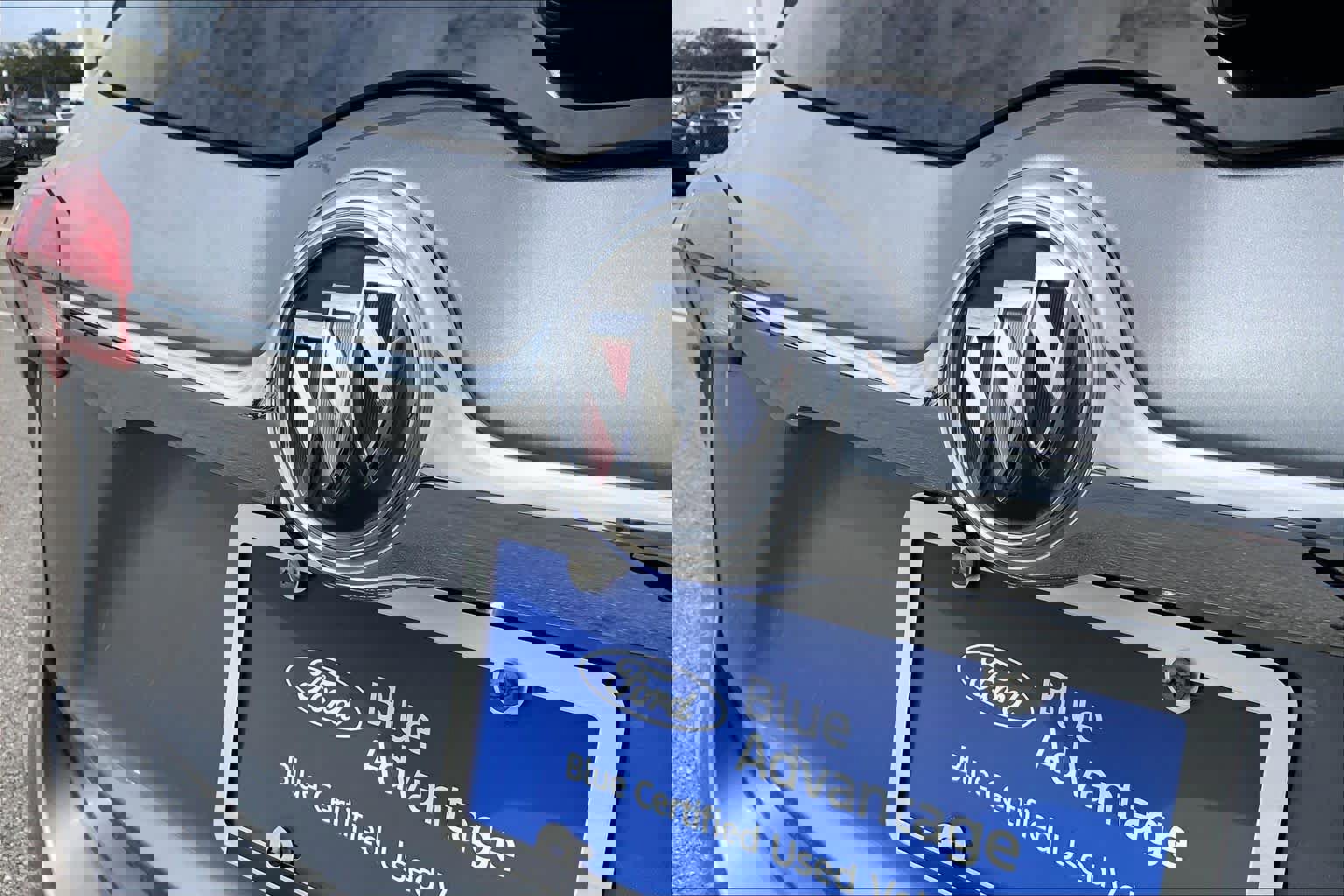 Used 2020 Buick Envision Premium w/ Driver Confidence Package image 31