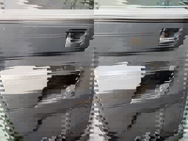 Used 2024 Toyota Tundra Limited image 27