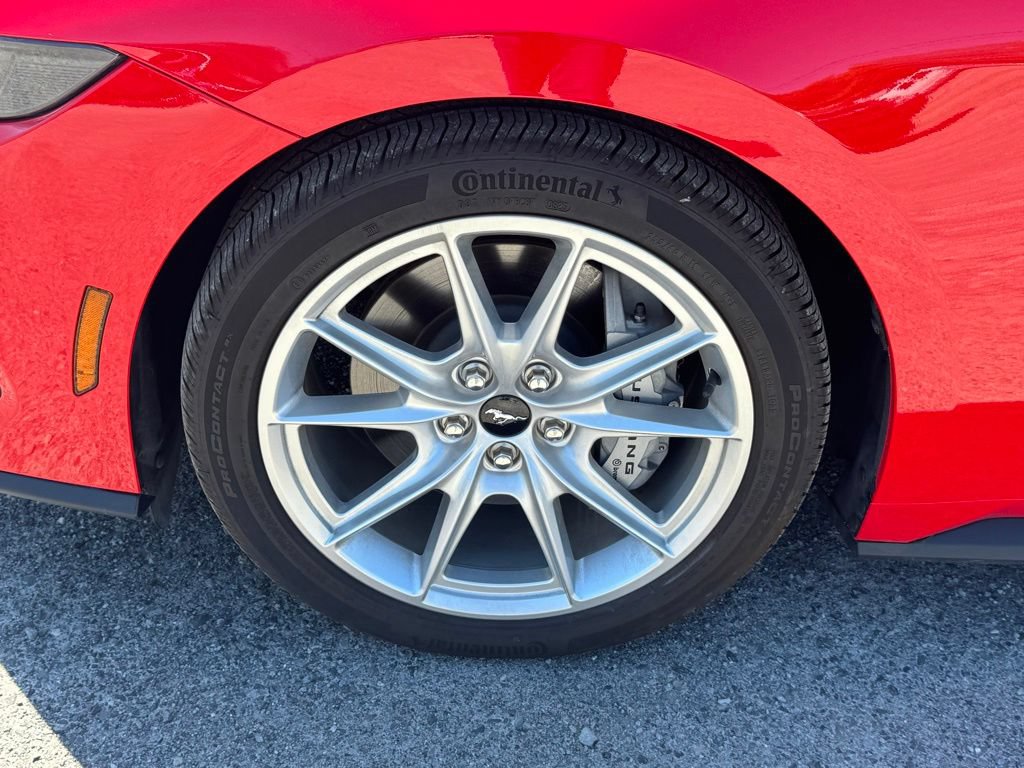 Certified 2025 Ford Mustang GT Premium RWD image 18