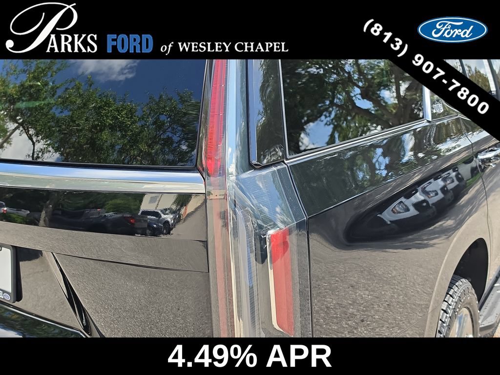 Used 2021 Cadillac Escalade Premium Luxury RWD image 7