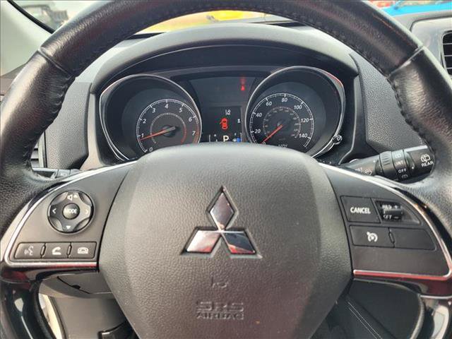 Used 2020 Mitsubishi Outlander Sport SE FWD image 16