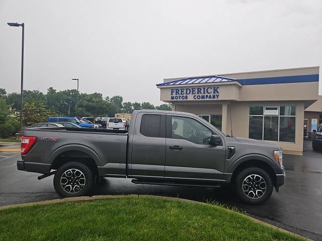 Certified 2022 Ford F150 XL w/ STX Appearance Package AWD/4WD image 3