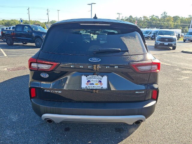 Certified 2023 Ford Escape Active AWD/4WD image 29