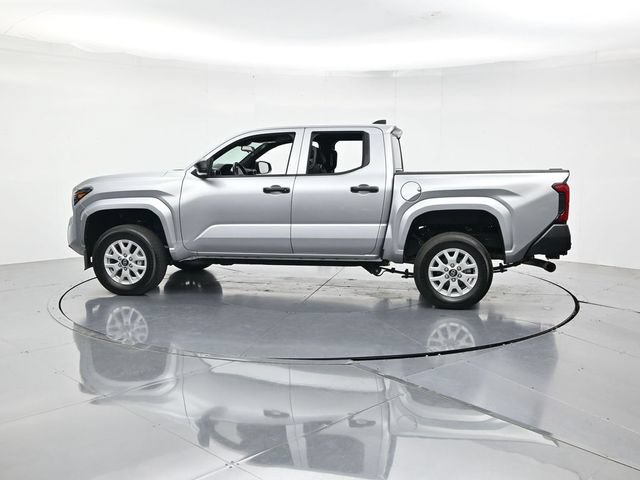 Used 2024 Toyota Tacoma SR w/ SR Upgrade Package AWD/4WD image 7