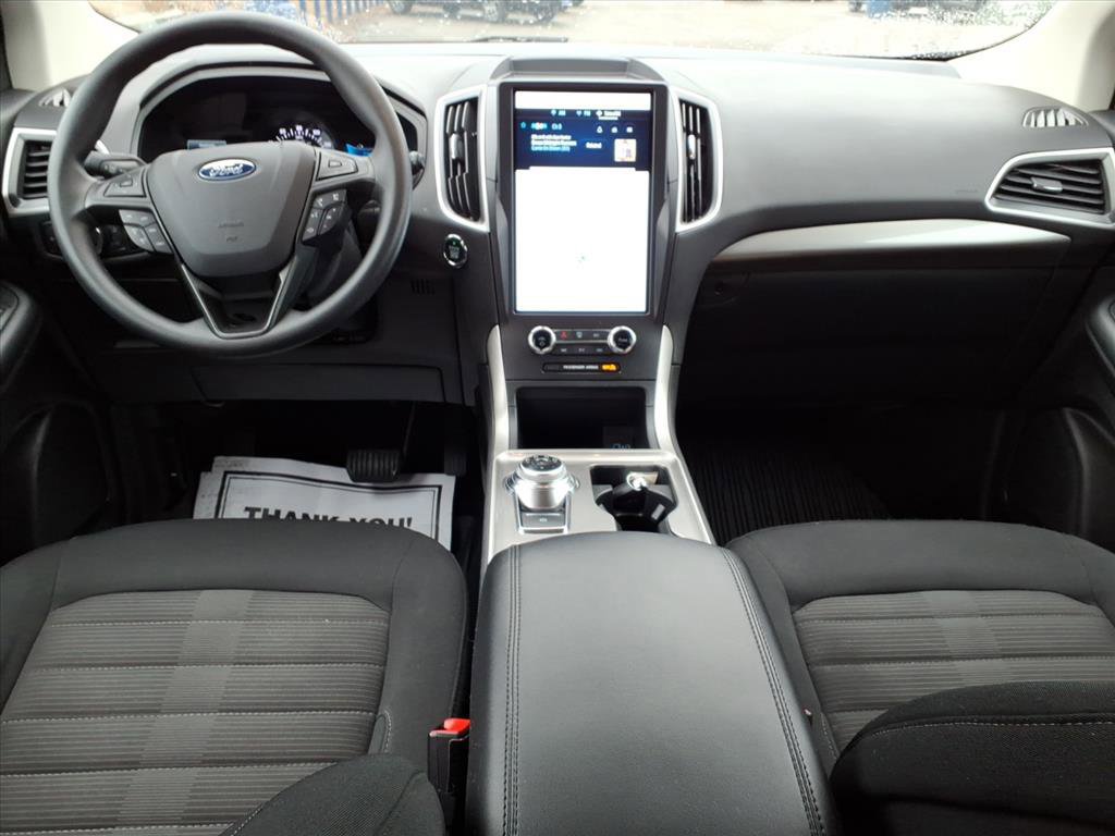 Certified 2024 Ford Edge SEL w/ Convenience Package image 12