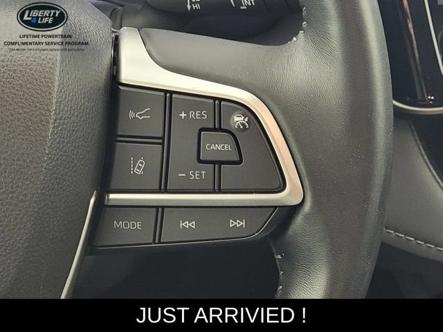 Used 2025 Toyota Highlander XLE AWD/4WD image 27