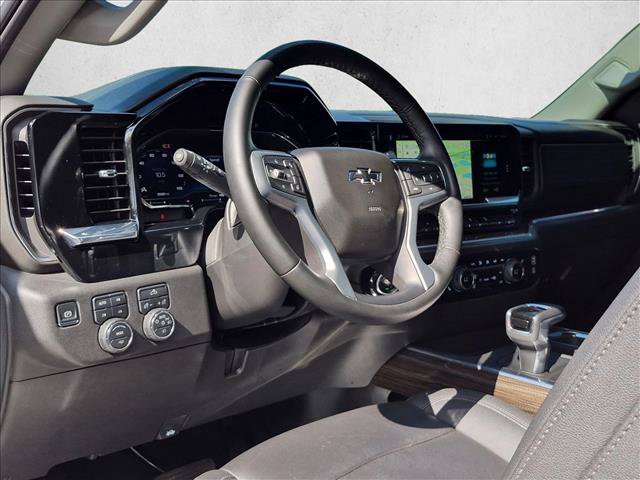 Used 2025 Chevrolet Silverado 1500 RST w/ All Star Edition Plus AWD/4WD image 9
