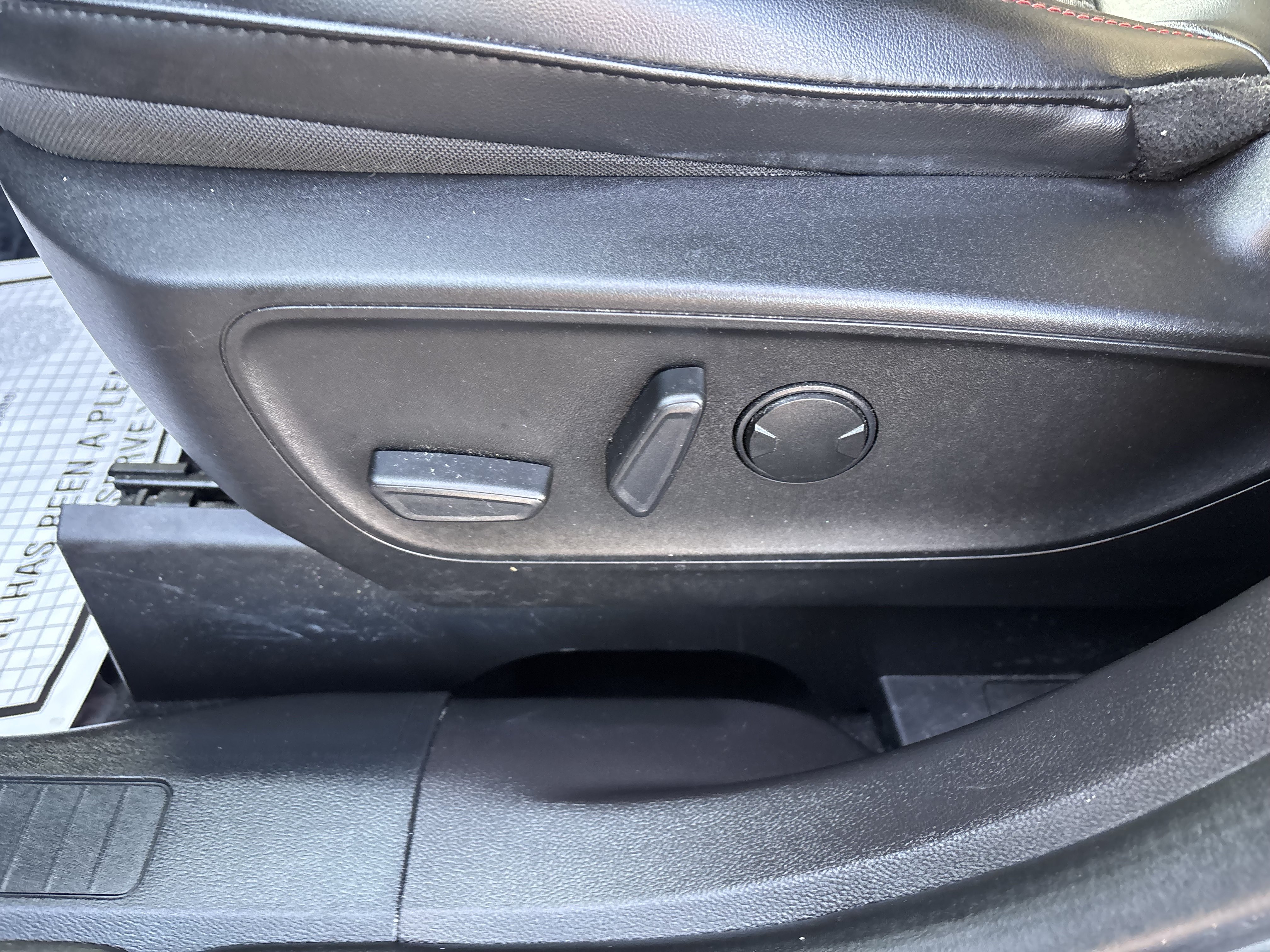 Certified 2023 Ford Escape ST-Line w/ Tech Pack #1 FWD image 13