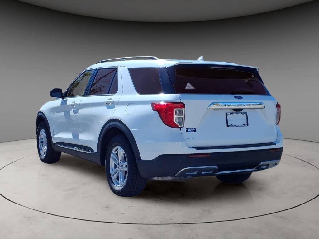 Certified 2023 Ford Explorer XLT w/ Equipment Group 202A RWD image 13
