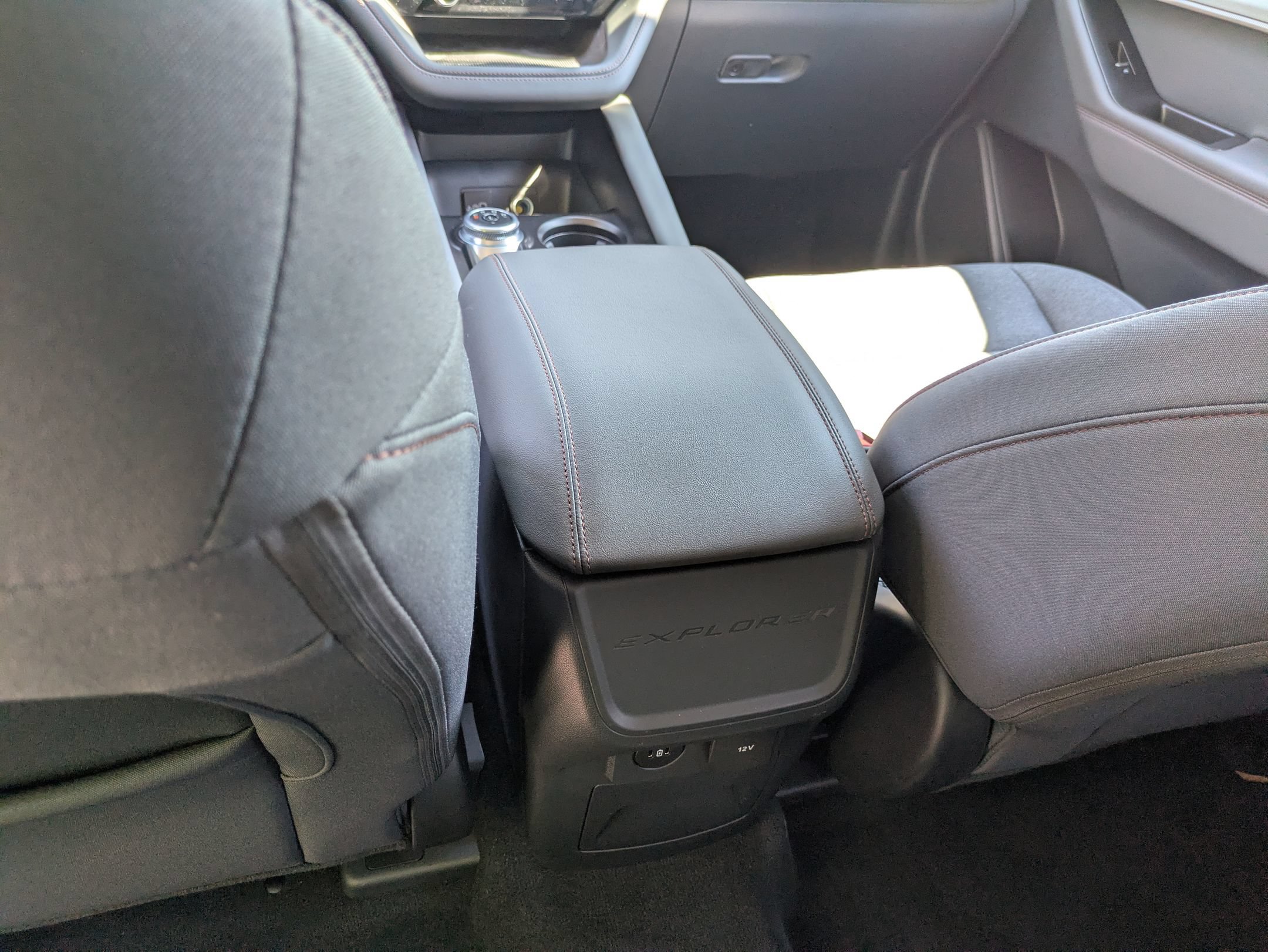 Certified 2026 Ford Explorer Active RWD image 31