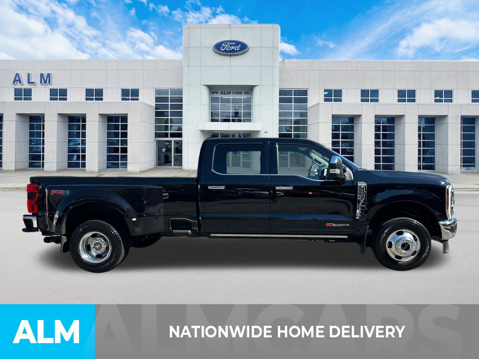 Certified 2024 Ford F350 King Ranch AWD/4WD image 4