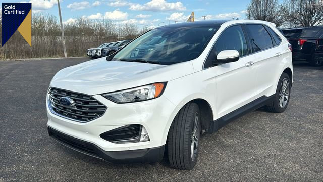 Certified 2022 Ford Edge Titanium w/ Class II Trailer Tow Package