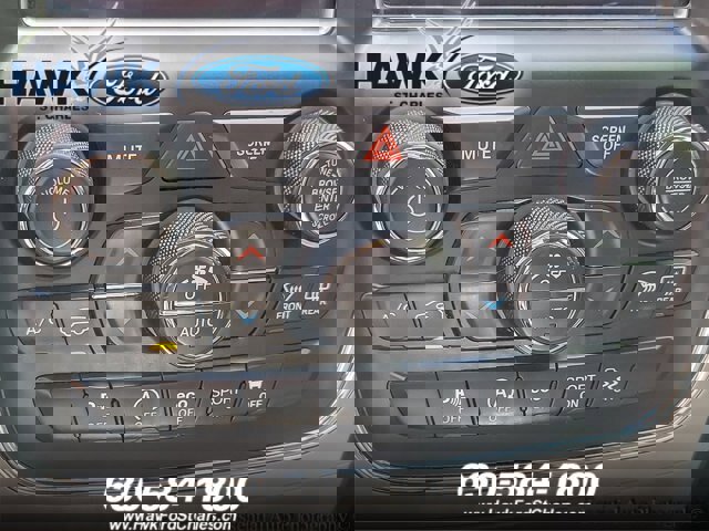 Used 2018 Jeep Grand Cherokee Limited image 15