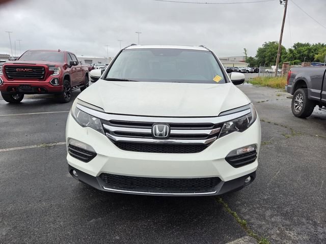 Used 2017 Honda Pilot Touring video 2