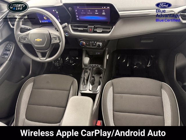 Used 2025 Chevrolet TrailBlazer LT AWD/4WD image 35