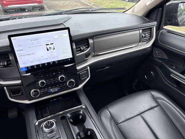 Certified 2024 Ford Expedition Max XLT image 15