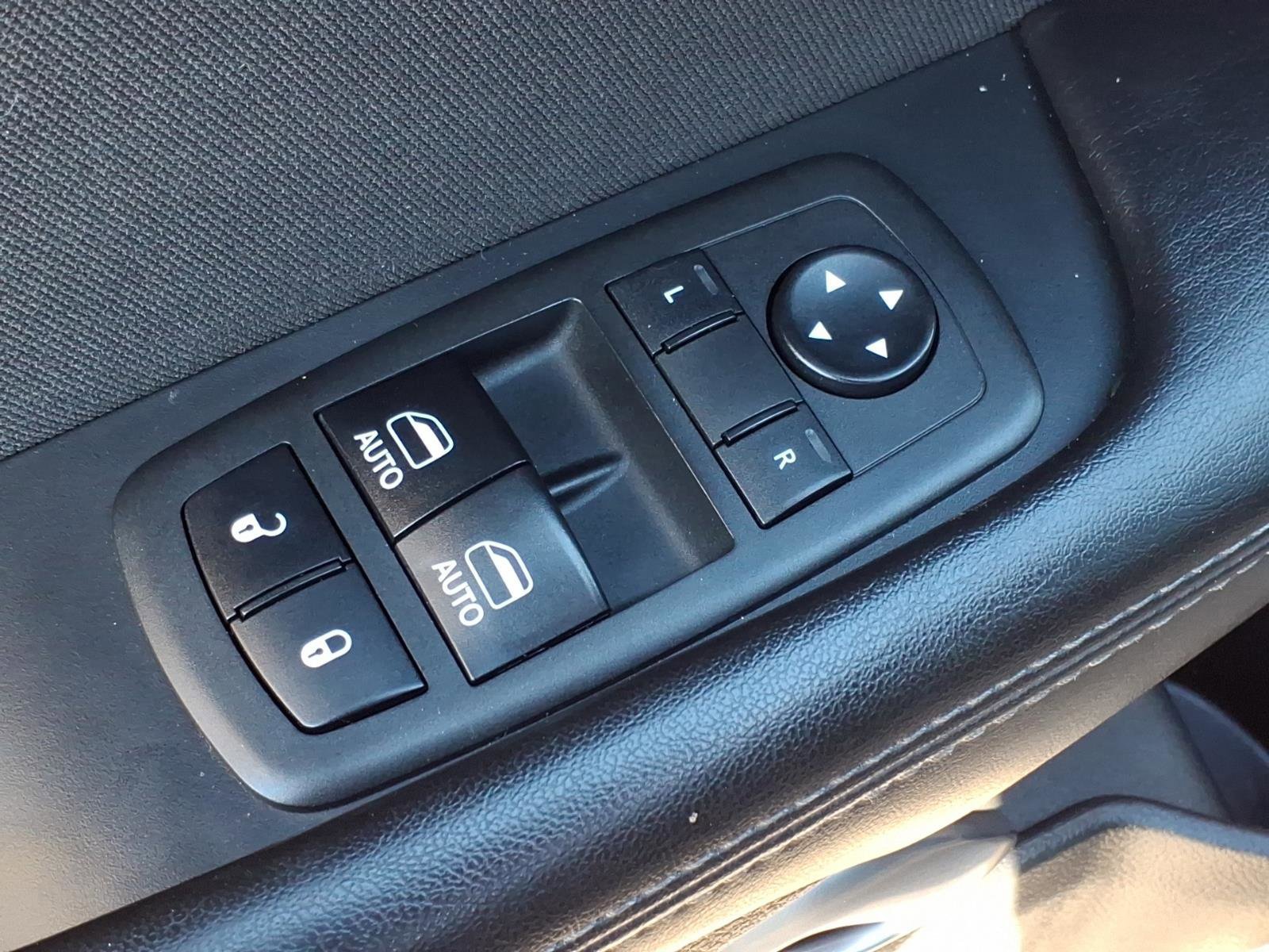 Used 2018 Dodge Challenger SXT w/ Blacktop Package image 12