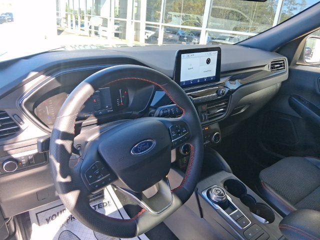 Certified 2024 Ford Escape ST-Line w/ Cold Weather Package FWD image 16