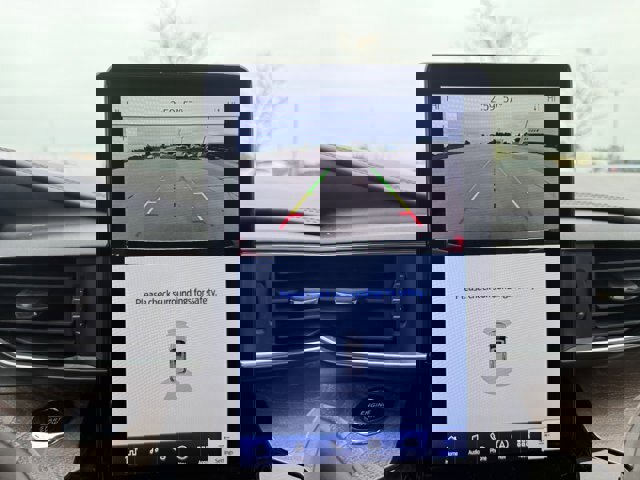 Certified 2024 Ford Explorer Platinum w/ Technology Package image 22