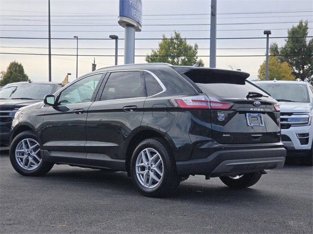 Certified 2022 Ford Edge SEL w/ Convenience Package image 3