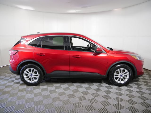 Certified 2020 Ford Escape SE FWD image 9
