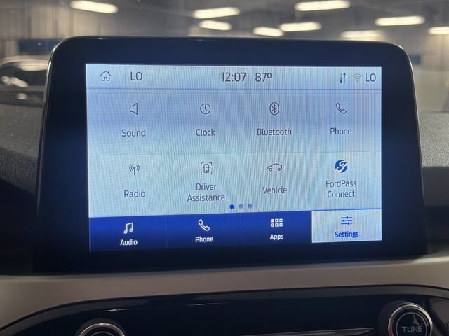 Certified 2022 Ford Escape SE w/ SE Sport Appearance Package FWD image 6