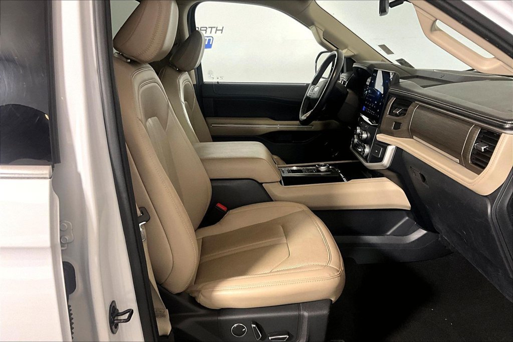 Certified 2023 Ford Expedition Limited RWD image 7