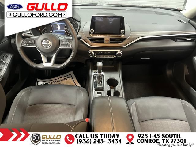 Used 2025 Nissan Altima 2.5 SV AWD/4WD image 11