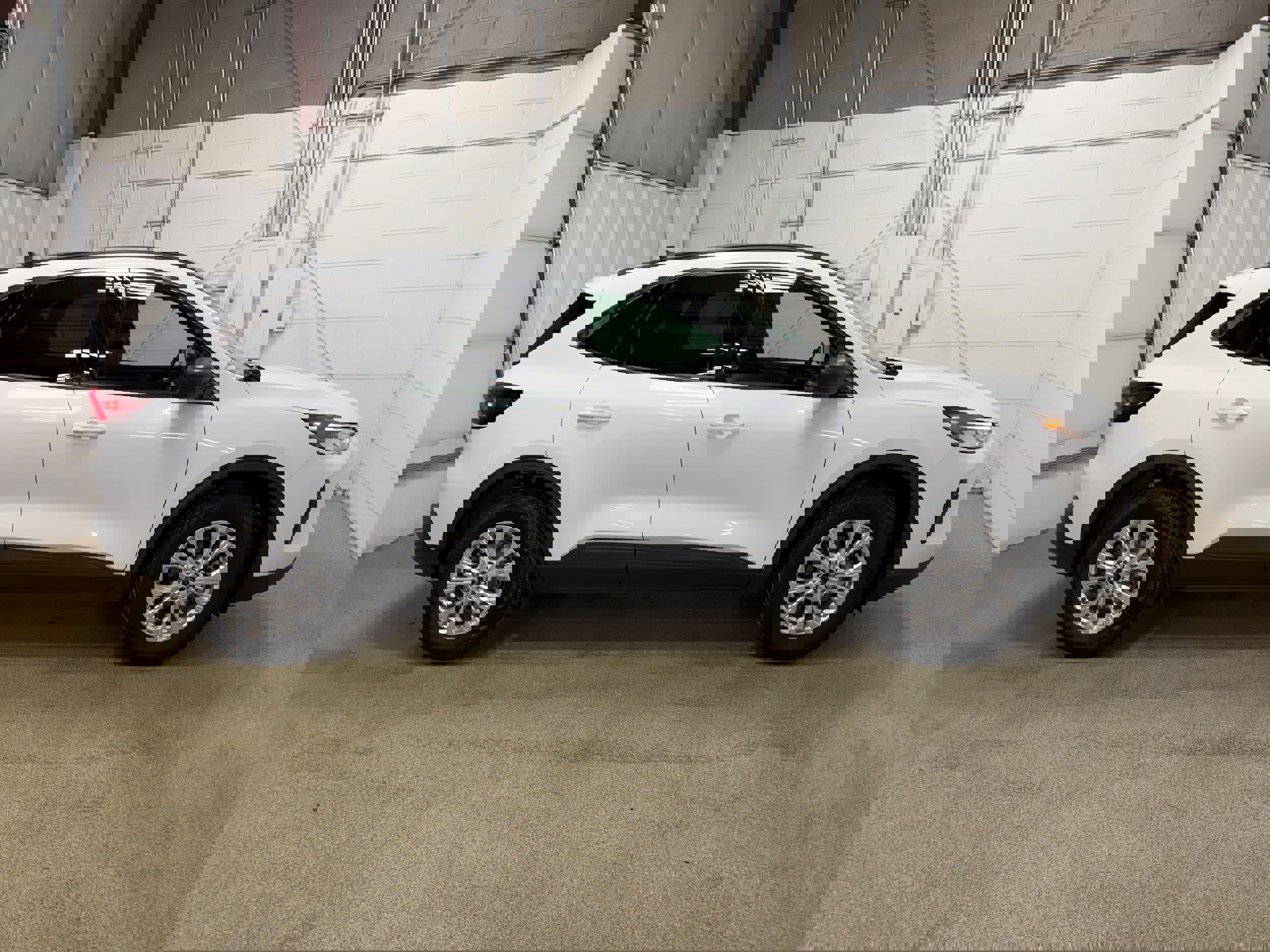 Certified 2023 Ford Escape Active w/ Tech Pack #1 image 6