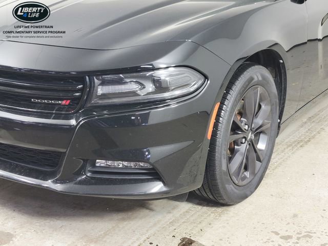 Used 2020 Dodge Charger SXT w/ Blacktop Package image 9