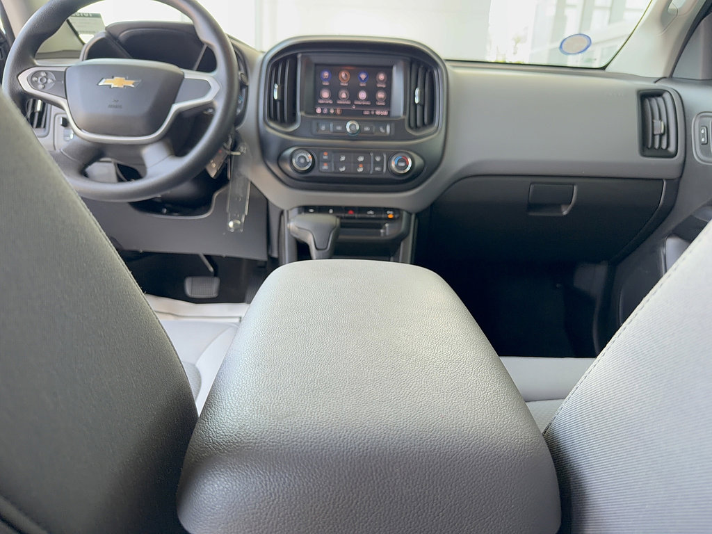 Used 2020 Chevrolet Colorado W/T w/ WT Convenience Package AWD/4WD image 25